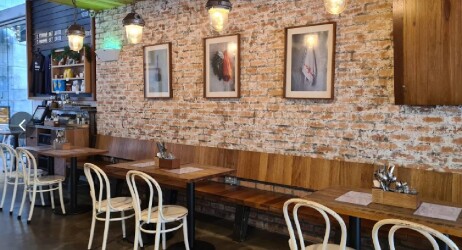 Restaurant 5