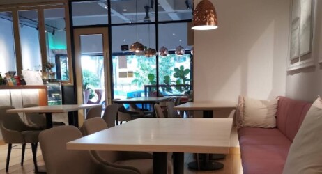 Restaurant 4