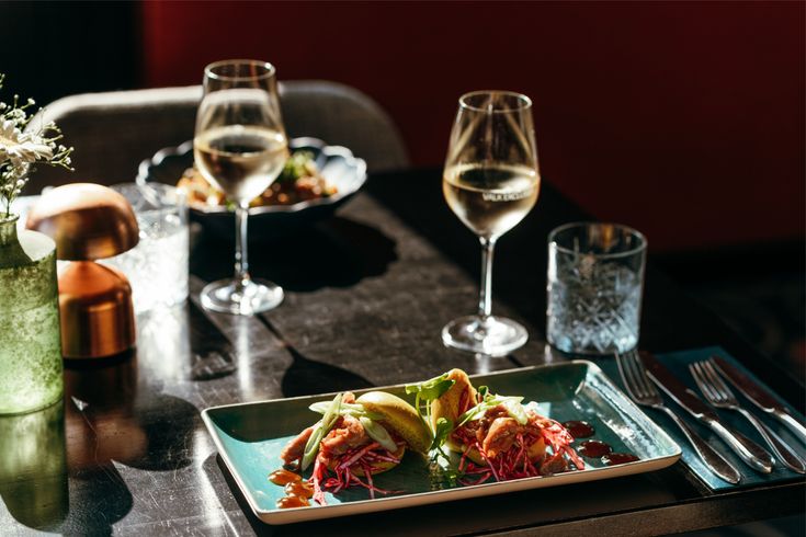 What to Look for When Hiring a Restaurant Consultant